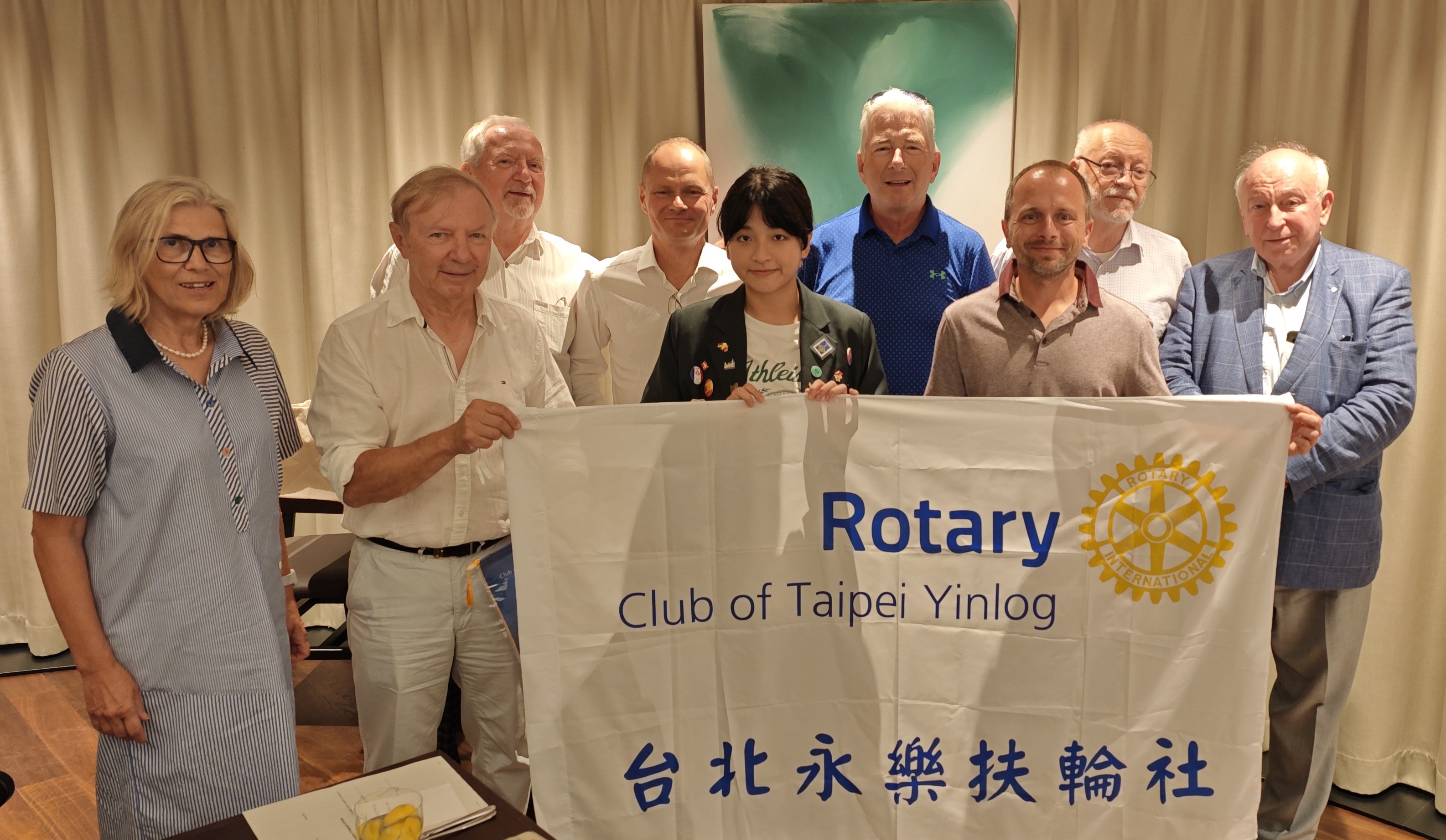 Ukončení pobytu tchajvanské studentky Krystal